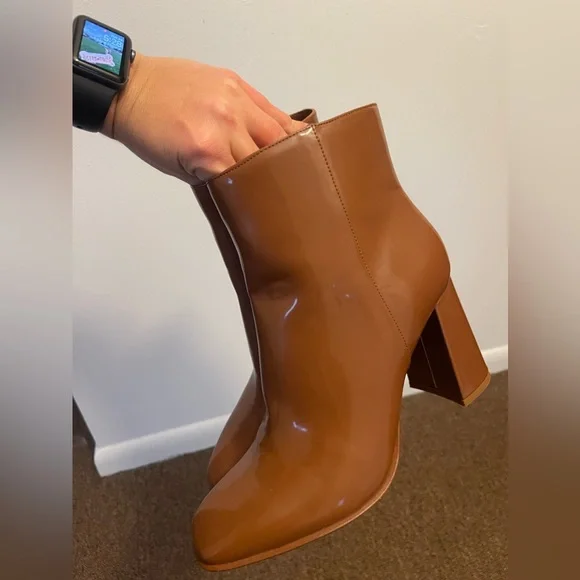 Brown leather boots with heel- JLO - 8.5 - Picture 2 of 3